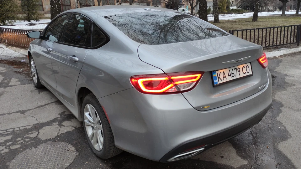 Chrysler 200 "Fortunella" 4