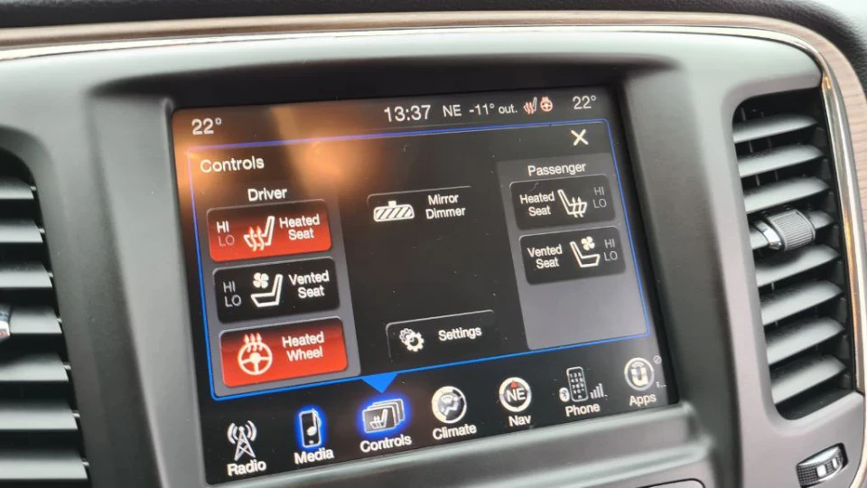 Chrysler 200 Потужний звір на flex мот 4