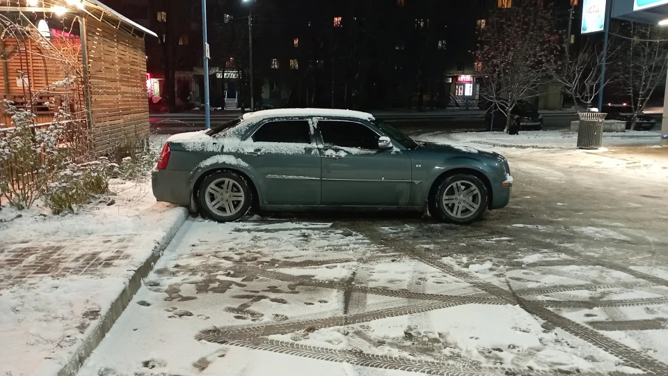 Chrysler 300C 2