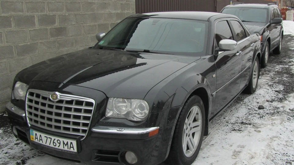 Chrysler 300C 3.5 Білий танк 2