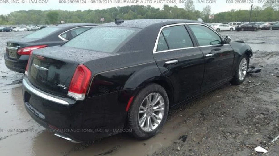 Chrysler 300C 3.6 задній привод 3
