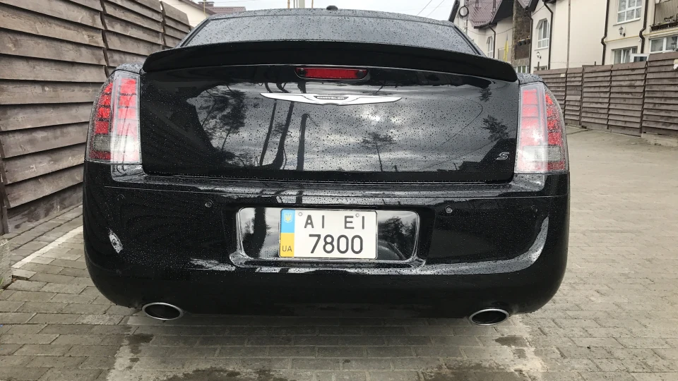 Chrysler 300C 5.7 S awd