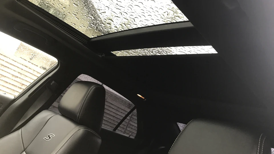 Chrysler 300C 5.7 S awd 5