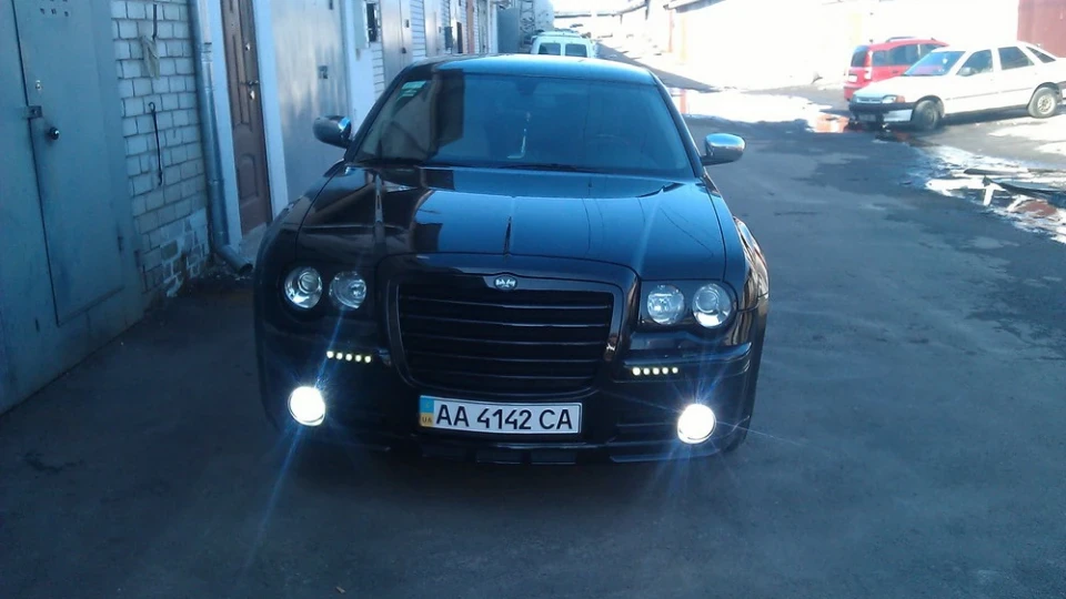 Chrysler 300C BadBoy style 2