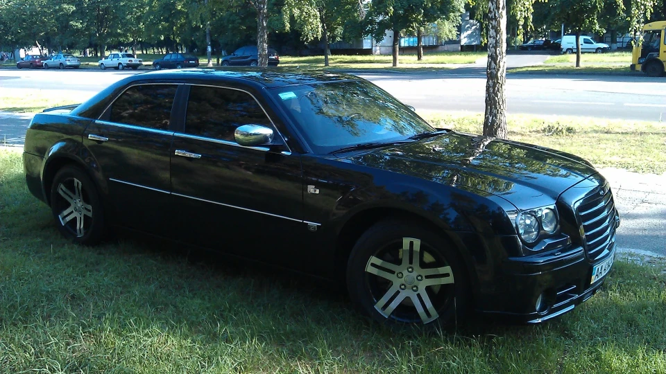 Chrysler 300C BadBoy style 4