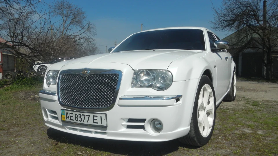 Chrysler 300C Білочка 2