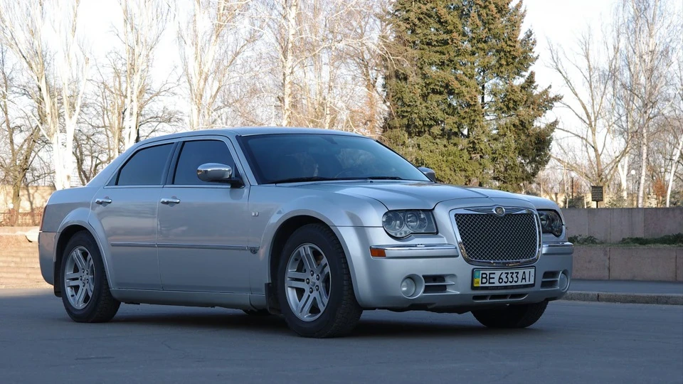 Chrysler 300C Capone 2
