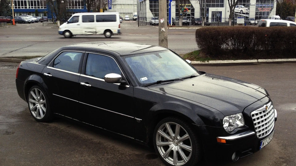 Chrysler 300C HEMI