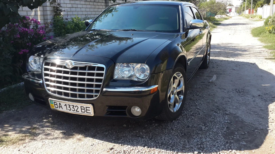 Chrysler 300C HEMI