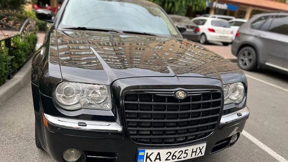 Chrysler 300C Кабанчик