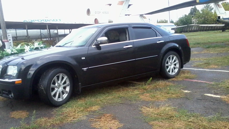 Chrysler 300C Не тачка а танчик