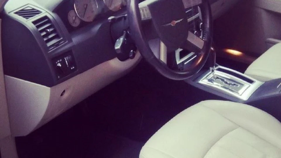 Chrysler 300C *Сейф* 2