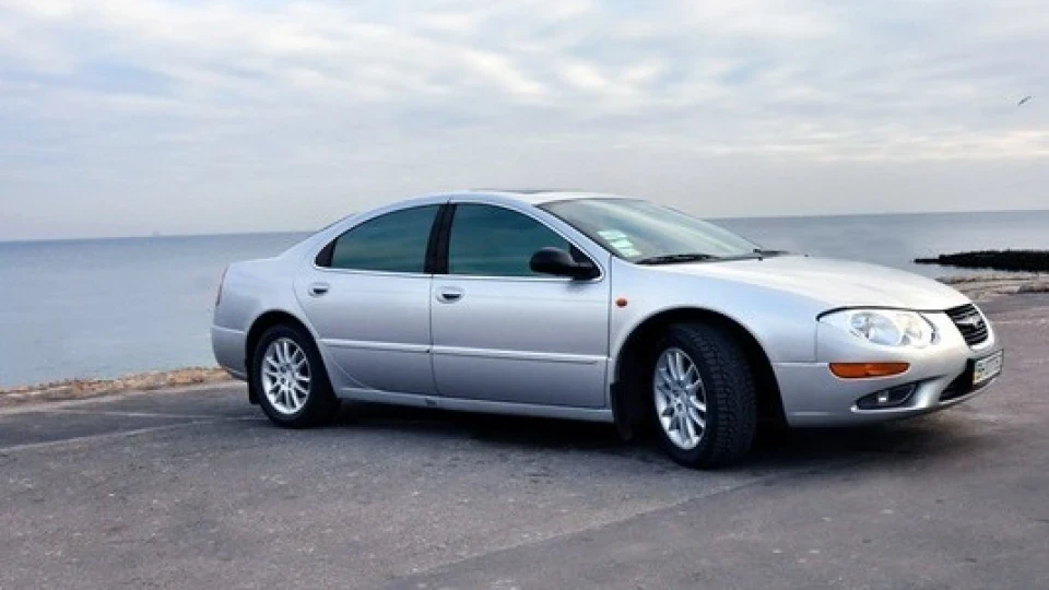 Chrysler 300M Deluxe 4