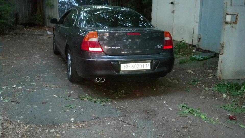 Chrysler 300M onyx 4