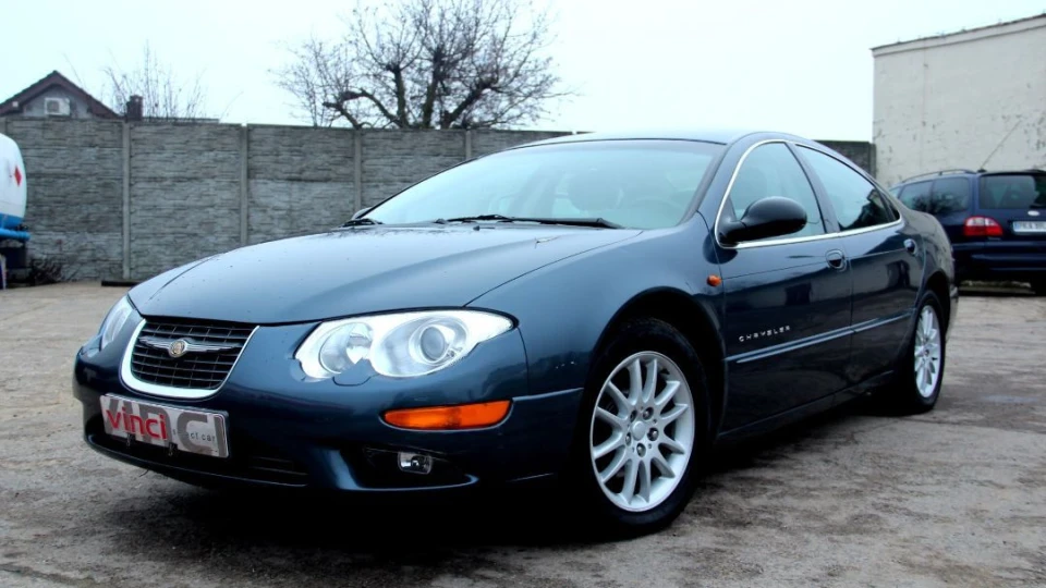 Chrysler 300M літак 3