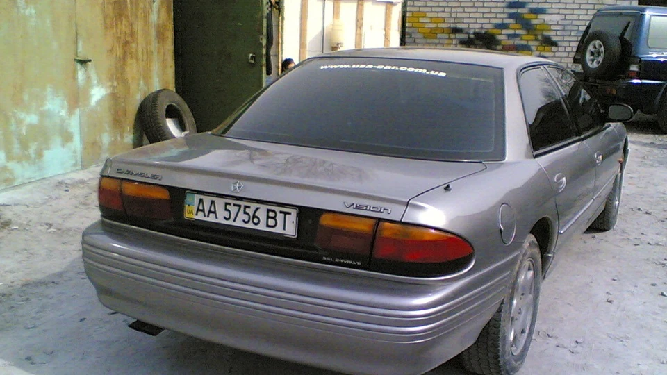 Chrysler Concorde Chrysler Vision 3