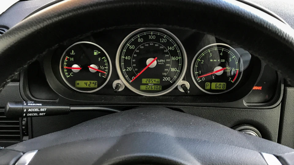 Chrysler Crossfire SRT-6 3