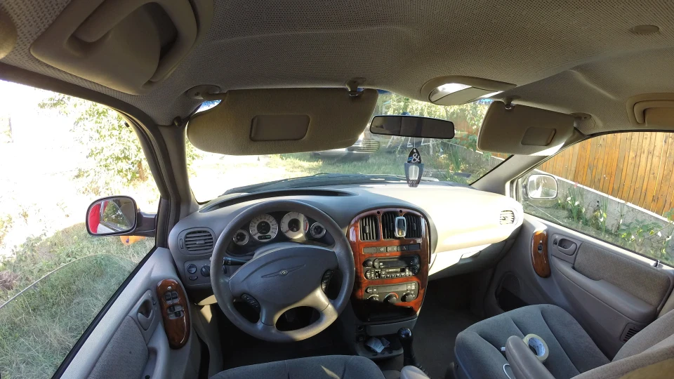 Chrysler Grand Voyager 2.5 CRD 2