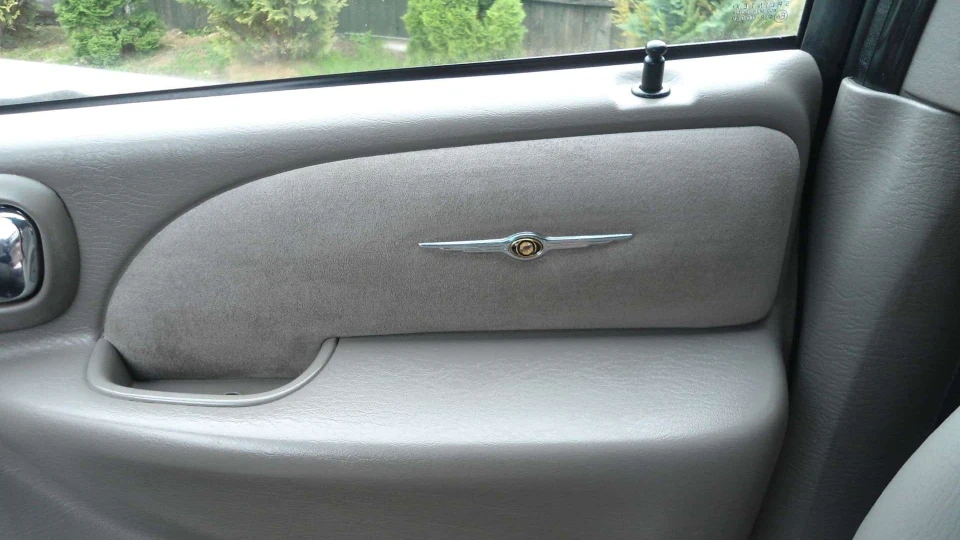 Chrysler Grand Voyager Limited 4