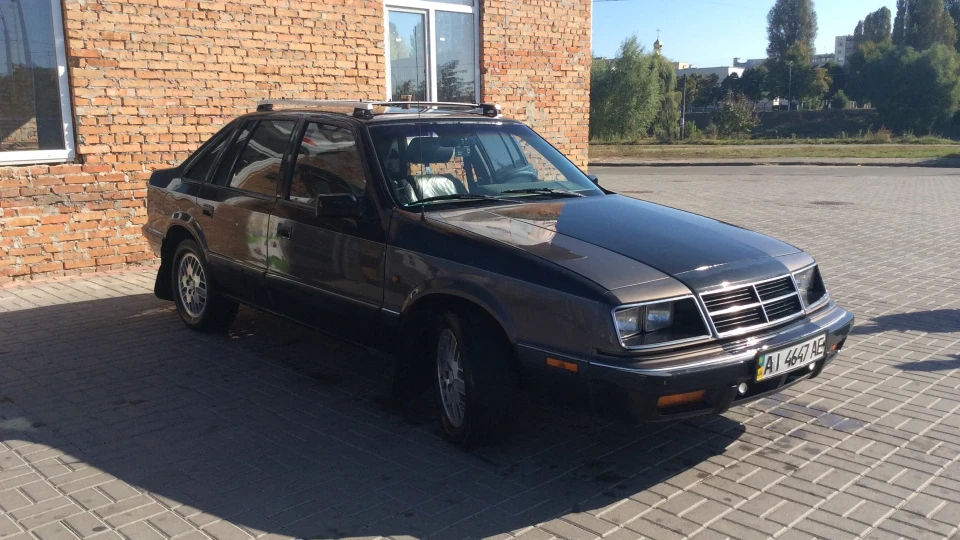 Chrysler Le Baron 2