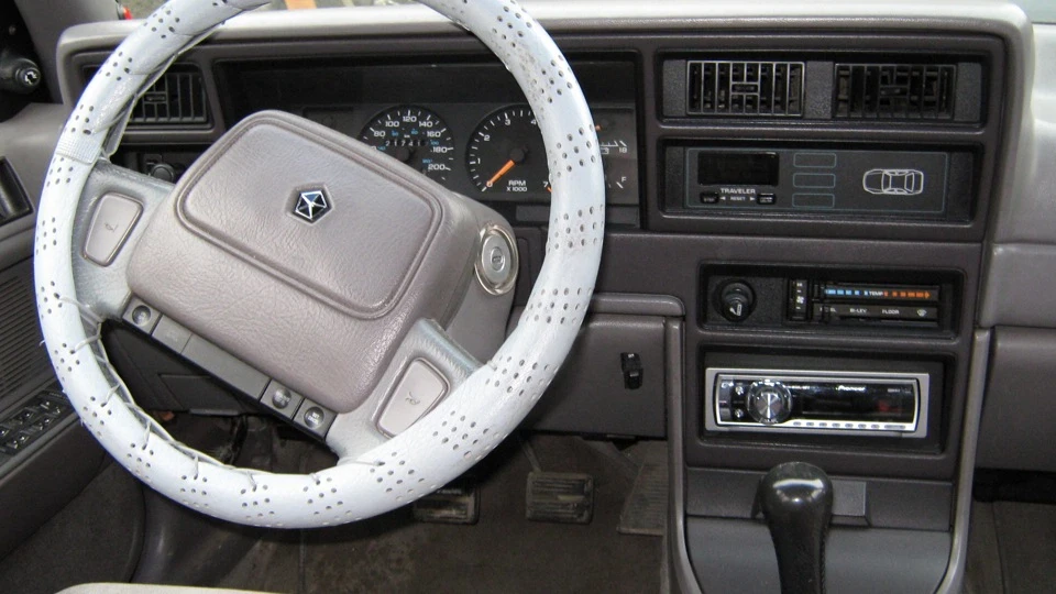 Chrysler Le Baron 2.5 турбо 2