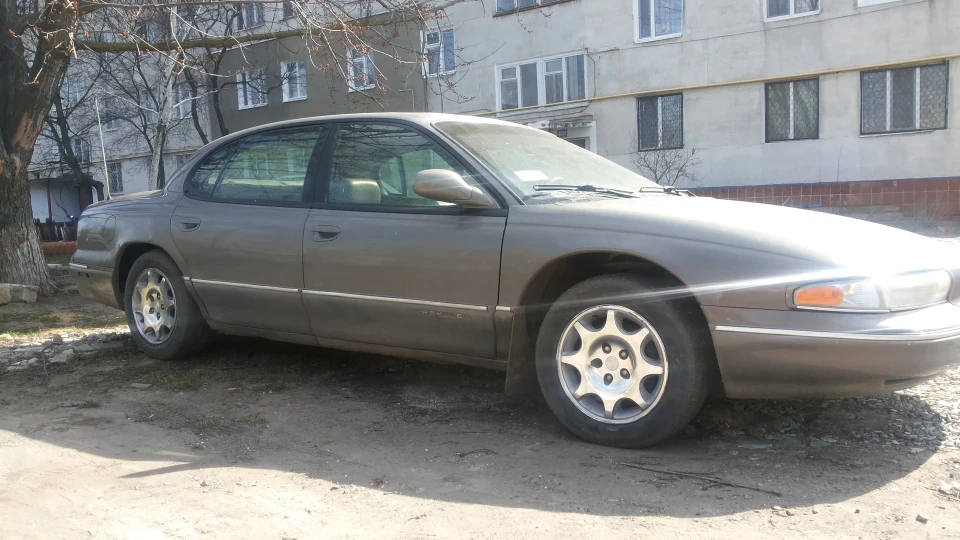 Chrysler LHS ПОВНАРОЗМІРНА КОМЕТА 3