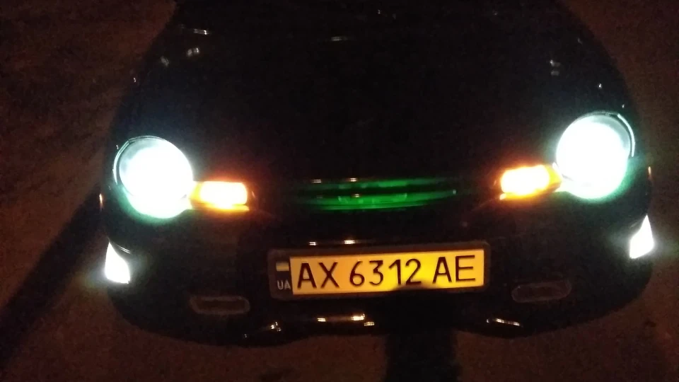 Chrysler Neon Табун коней