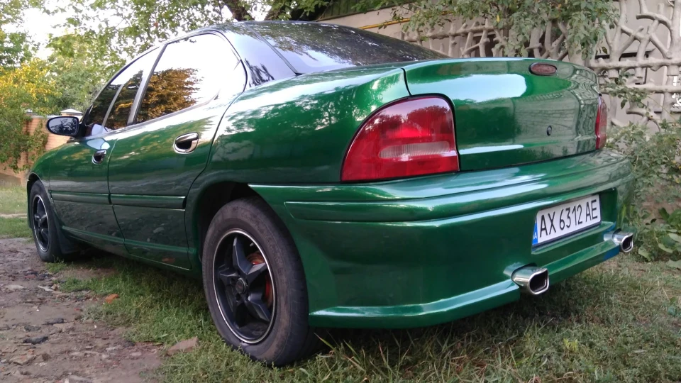Chrysler Neon Табун коней 5