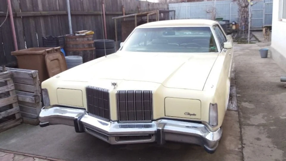 Chrysler New Yorker