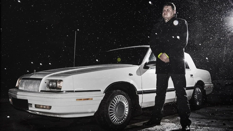 Chrysler New Yorker "Blanc Noir" 3