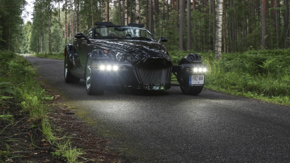 Chrysler Prowler ЧУЖИЙ