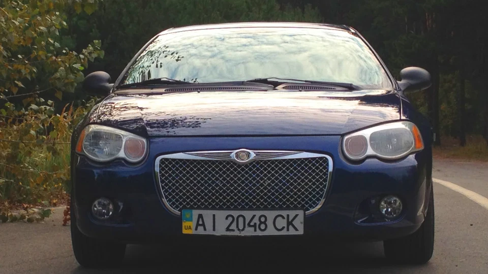 Chrysler Sebring 3