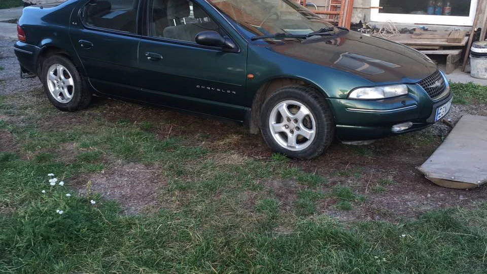 Chrysler Stratus