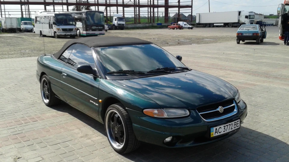 Chrysler Stratus кабрік 4
