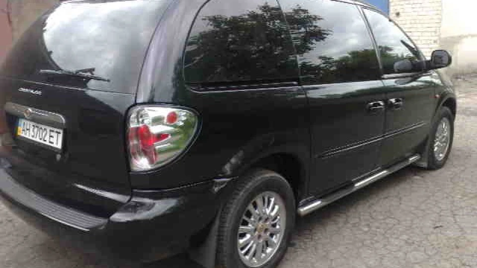 Chrysler Voyager 2.4 автомат газ/бенз 2