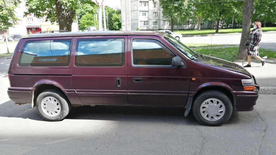 Chrysler Voyager 3.3 V6