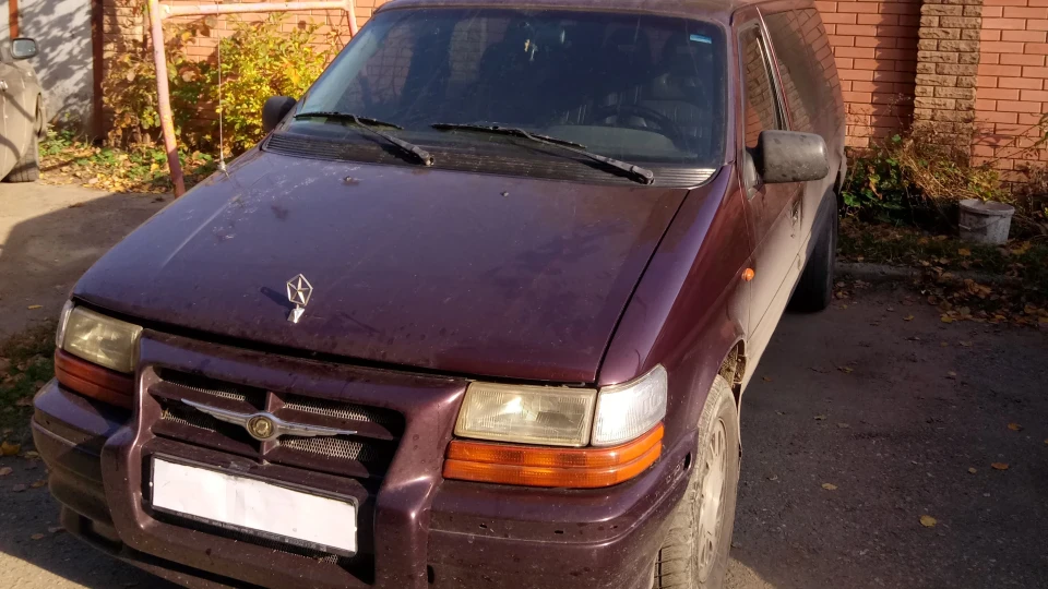 Chrysler Voyager 3.3 V6 3