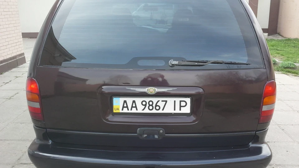 Chrysler Voyager French Marsala 2.5 TD 4