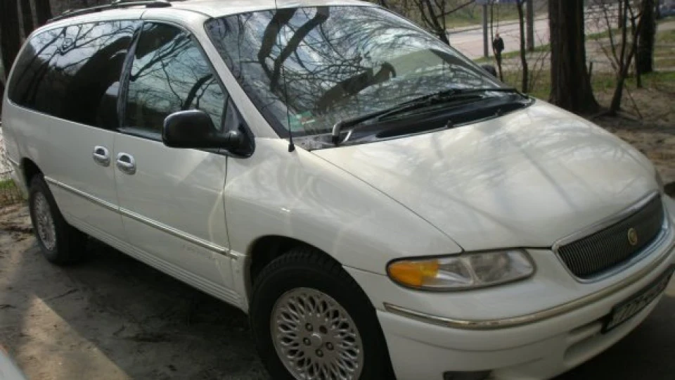 Chrysler Voyager Grand Voyadger 4