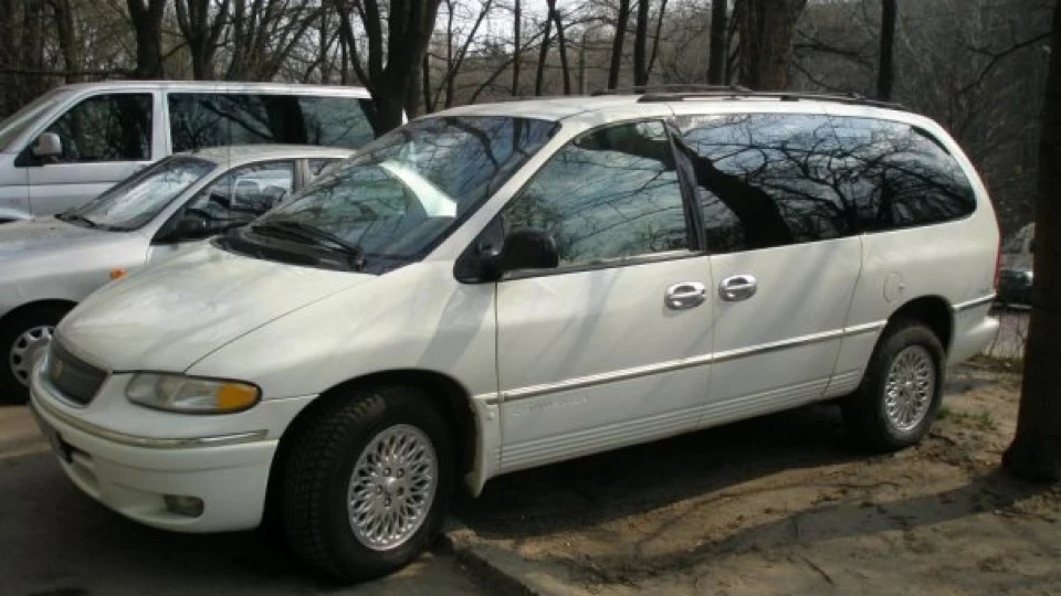 Chrysler Voyager Grand Voyadger 5
