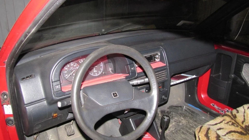 Citroen AX Red Dragon 2