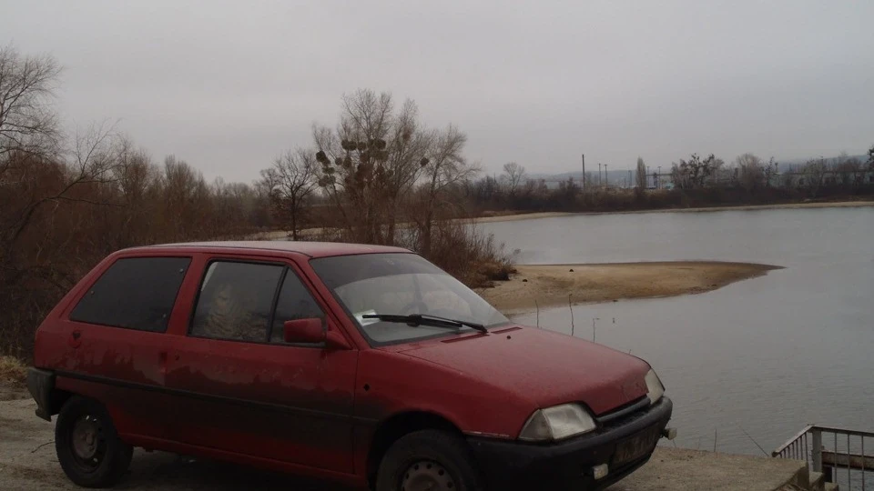 Citroen AX Red Dragon 4