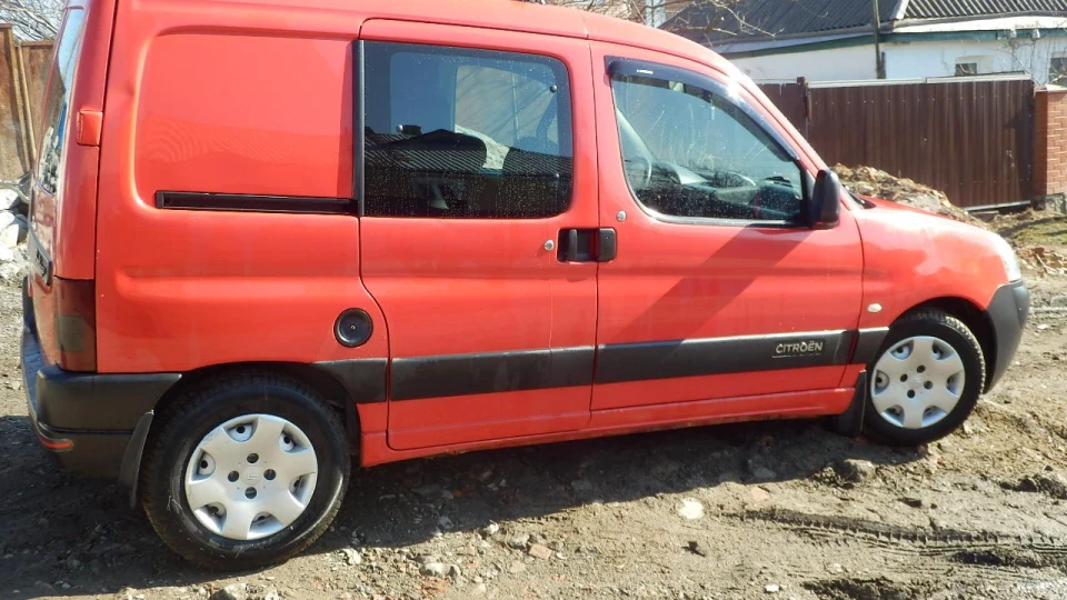 Citroen Berlingo 1,9 трактор 5