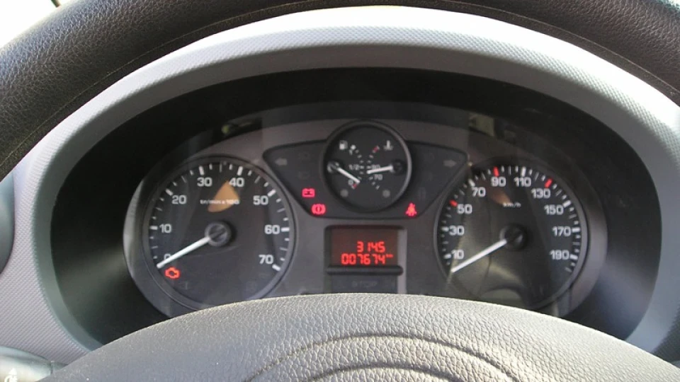Citroen Berlingo Білий пепелац Transform 2