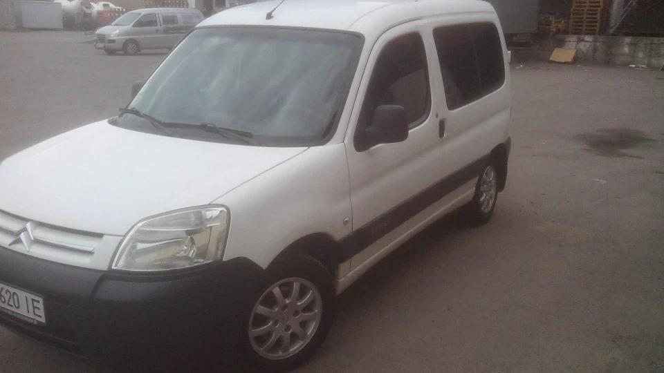 Citroen Berlingo цитрамонічЬ 4