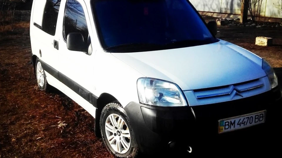 Citroen Berlingo HDi 2.0turbo Пломбір 2