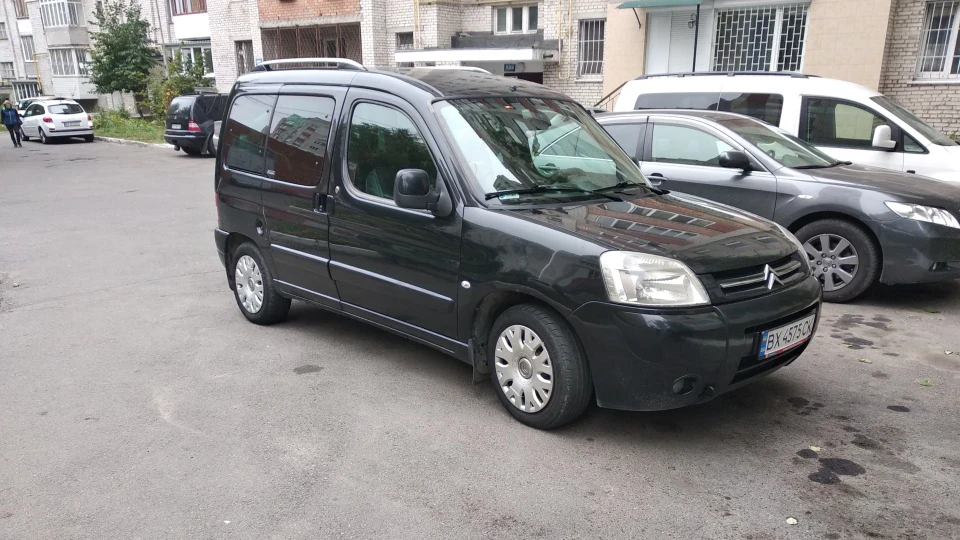 Citroen Berlingo Іноземець