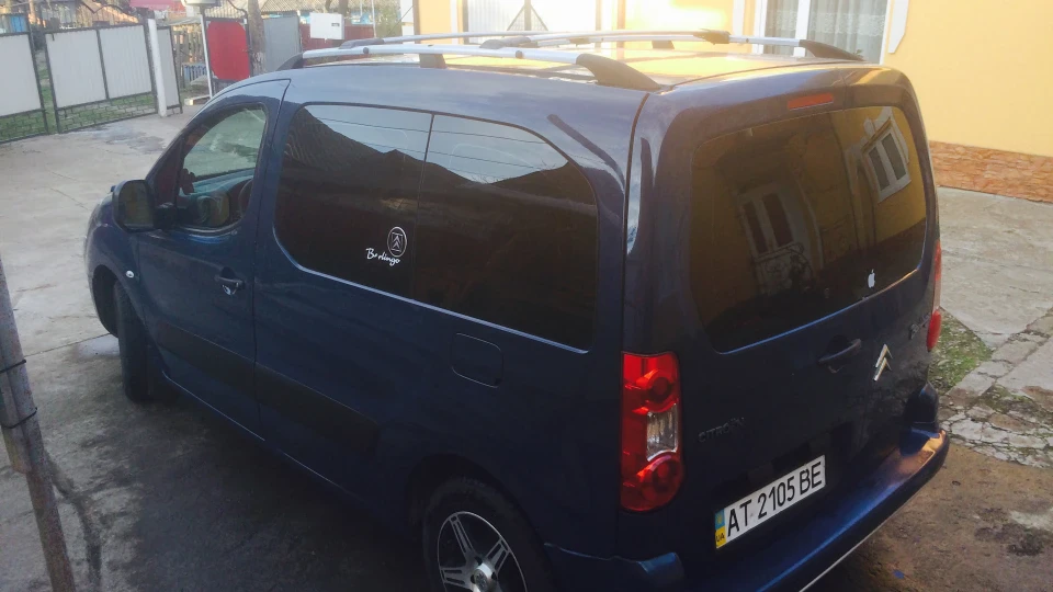 Citroen Berlingo Синій металік 1.6 hdi 66 5