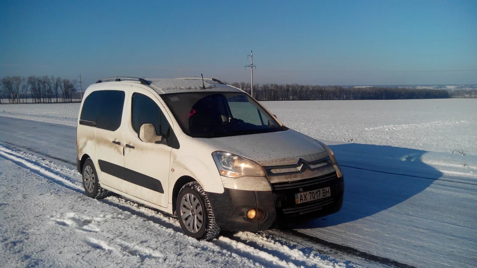 Citroen Berlingo white bullet 2