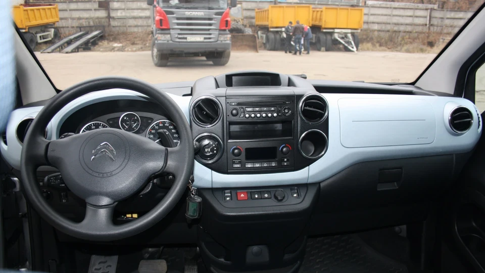 Citroen Berlingo XTR 1,6 e-HDI 6РКПП 5